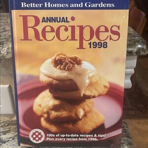 Better Homes and Gardens Annual Recipes 1998 Hardback Cookbook -